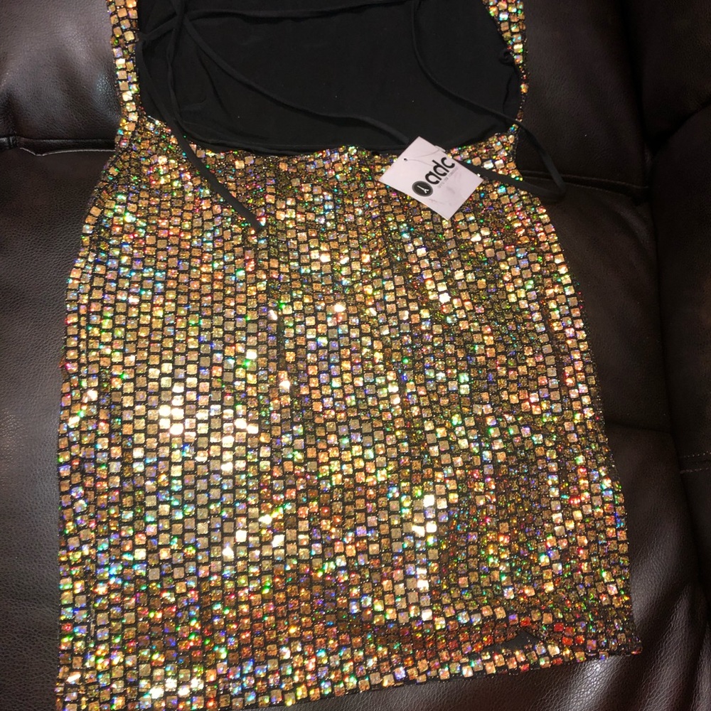 Never worn - Picture 2 of 3